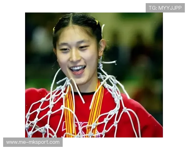 女篮姑娘的坚持感动世界，女篮小姐姐